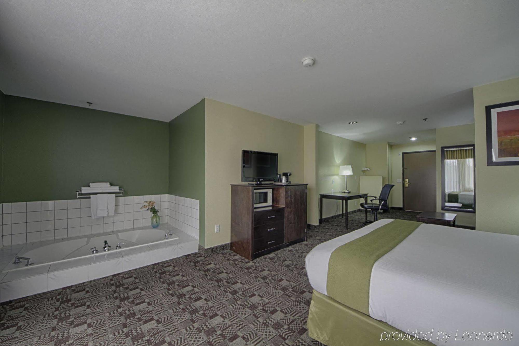 Holiday Inn Express Hotel & Suites Solana Beach-Del Mar By Ihg Extérieur photo